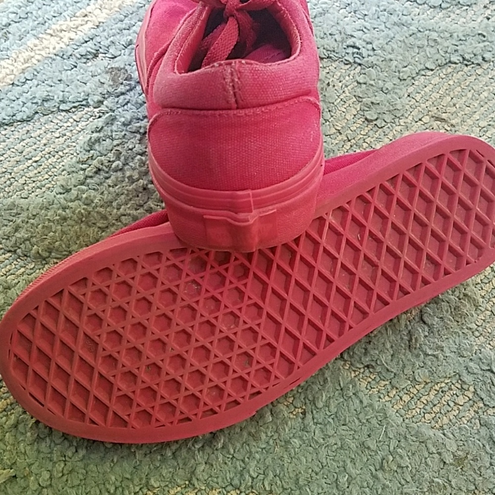VANS SHOES - Picture 4 of 8